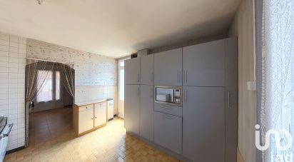 Maison 4 pièces de 88 m² à Savigny-en-Véron (37420)