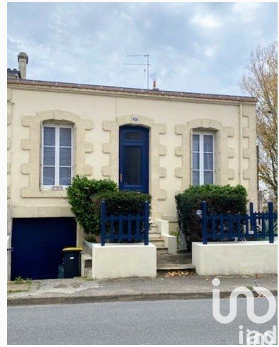 Maison traditionnelle 5 pièces de 120 m² à Blaye (33390)