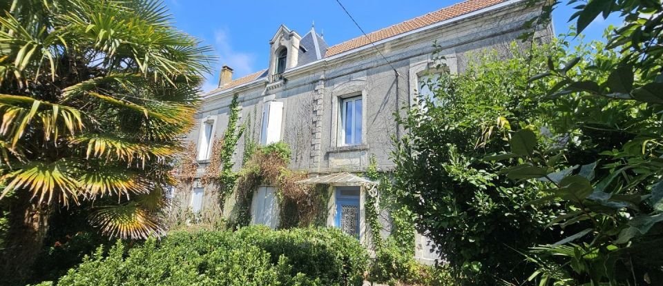 House 6 rooms of 103 m² in Bourcefranc-le-Chapus (17560)