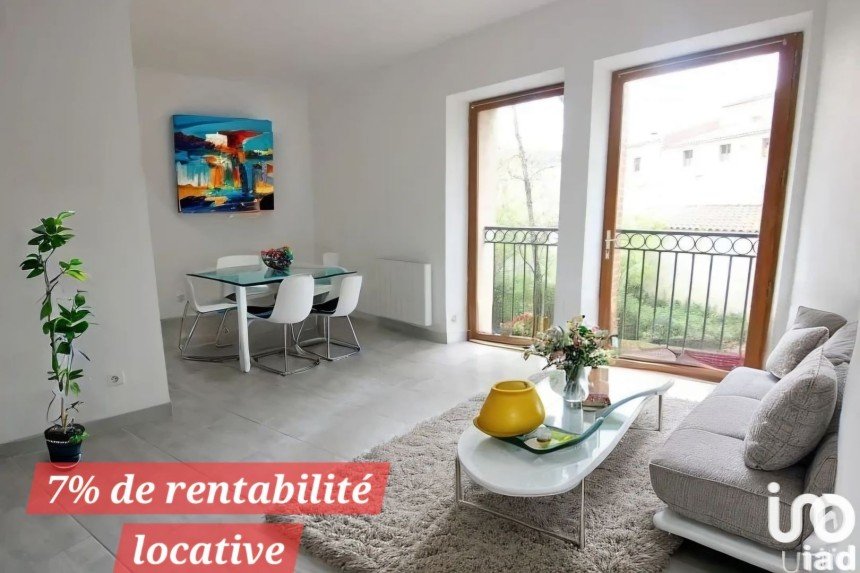 Appartement 4 pièces de 65 m² à Belgentier (83210)