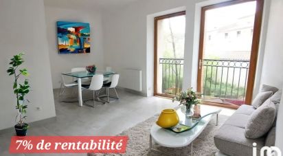 Apartment 4 rooms of 65 m² in Belgentier (83210)