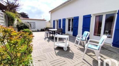 Traditional house 6 rooms of 156 m² in La Plaine-sur-Mer (44770)