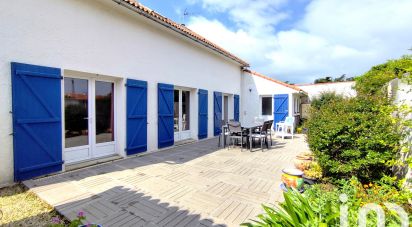 Traditional house 6 rooms of 156 m² in La Plaine-sur-Mer (44770)