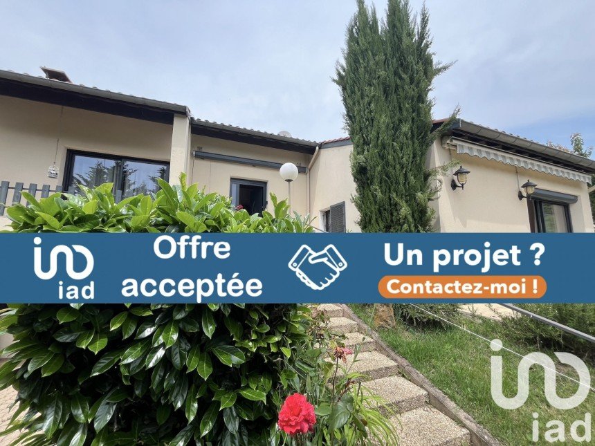 Maison traditionnelle 4 pièces de 100 m² à Saint-Paul-en-Jarez (42740)