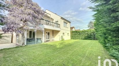 Maison 7 pièces de 152 m² à Montesson (78360)