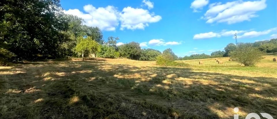 Terrain de 3 922 m² à Cénac-et-Saint-Julien (24250)