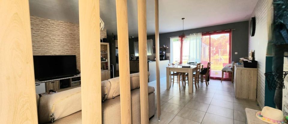 Maison 4 pièces de 92 m² à Béruges (86190)