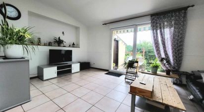 Village house 5 rooms of 120 m² in Illy (08200)