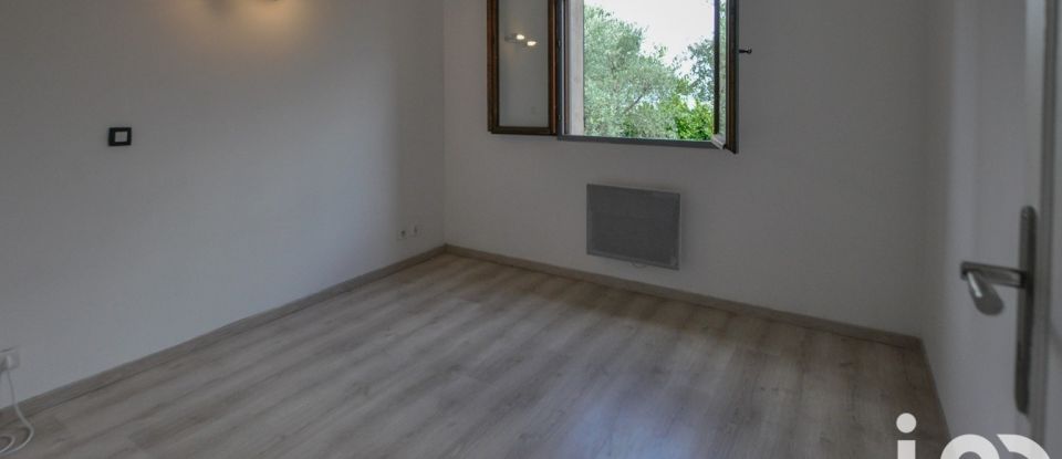 Maison traditionnelle 5 pièces de 105 m² à Villeneuve (04180)