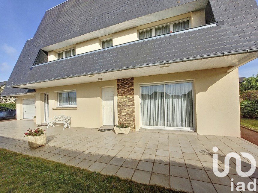 Architect house 5 rooms of 154 m² in Cherbourg-en-Cotentin (50110)