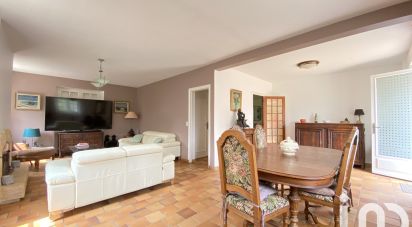 Traditional house 6 rooms of 220 m² in Les Champs-Géraux (22630)