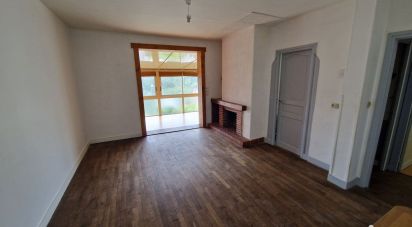 Maison 4 pièces de 85 m² à Lisieux (14100)