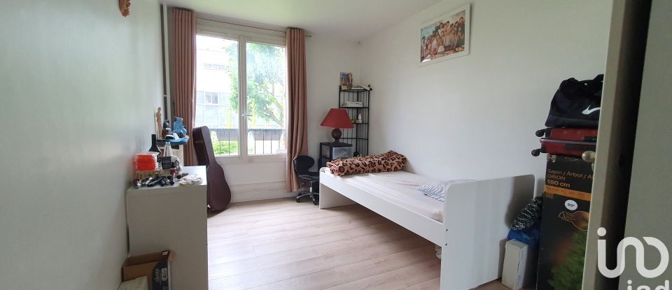 Appartement 4 pièces de 65 m² à Ivry-sur-Seine (94200)