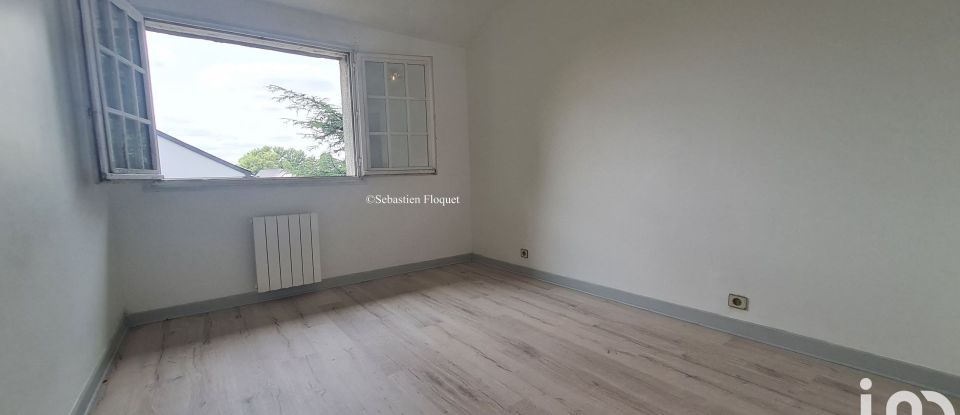 Maison 6 pièces de 170 m² à Marigny-les-Usages (45760)