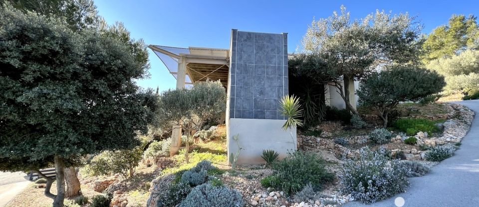 Maison d’architecte 5 pièces de 167 m² à Narbonne (11100)