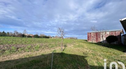 Land of 2,770 m² in Saubrigues (40230)