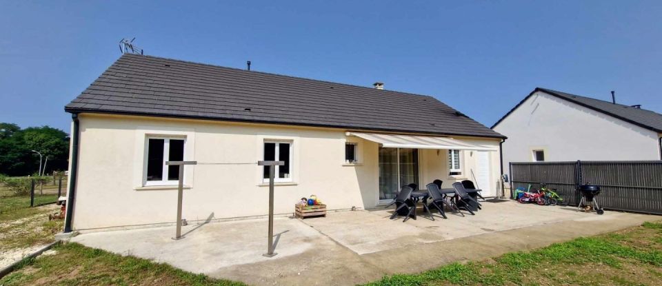 House 6 rooms of 123 m² in Les Bordes (45460)