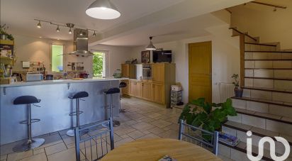 Country house 8 rooms of 247 m² in Montrevel (38690)