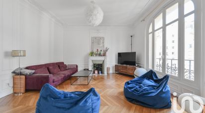 Appartement 4 pièces de 120 m² à Paris (75017)