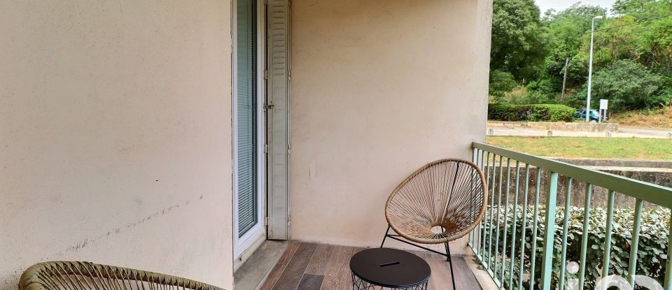 Appartement 4 pièces de 70 m² à Aix-en-Provence (13100)