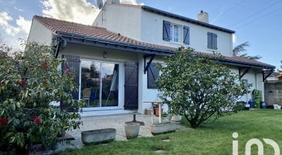 Maison traditionnelle 6 pièces de 130 m² à Vertou (44120)