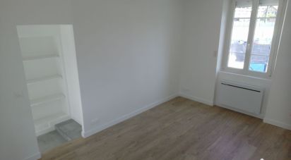 Apartment 3 rooms of 67 m² in Poissy (78300)