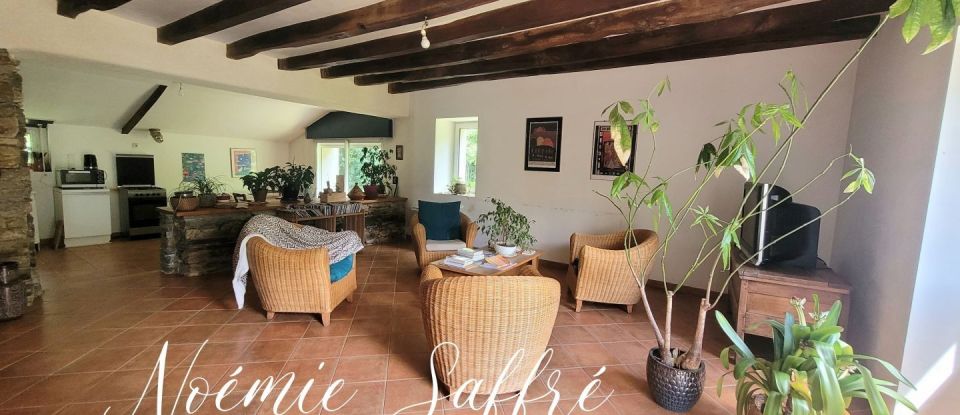 House 6 rooms of 144 m² in Vay (44170)