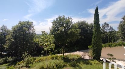 House 5 rooms of 160 m² in Montmeyran (26120)