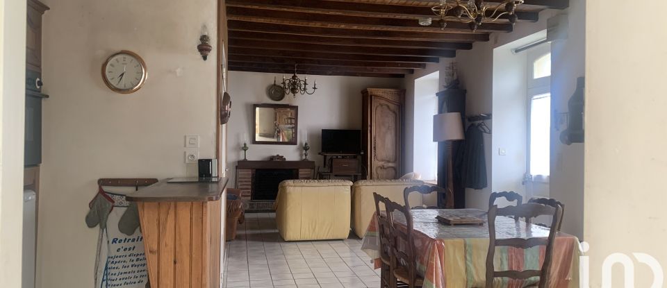 Country house 3 rooms of 80 m² in Val d'Oust (56460)