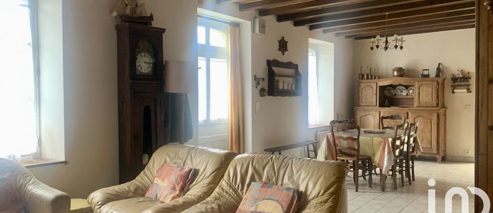 Country house 3 rooms of 80 m² in Val d'Oust (56460)