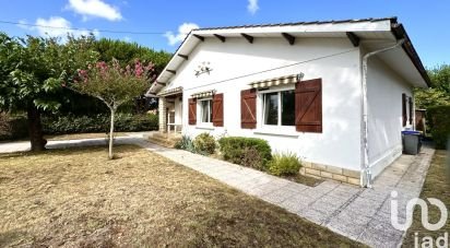 Traditional house 4 rooms of 115 m² in Arès (33740)