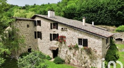 Farm 11 rooms of 165 m² in Gilhoc-sur-Ormèze (07270)