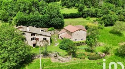 Ferme 11 pièces de 165 m² à Gilhoc-sur-Ormèze (07270)