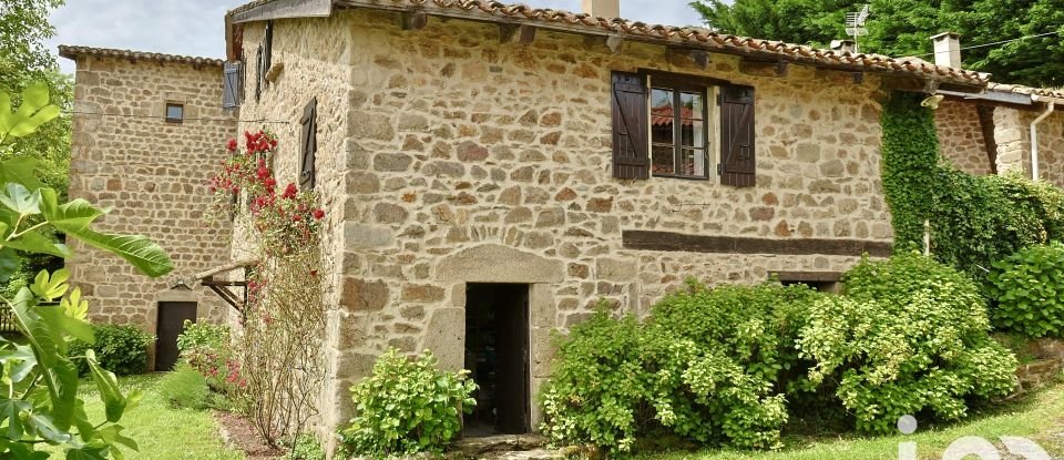 Farm 11 rooms of 165 m² in Gilhoc-sur-Ormèze (07270)