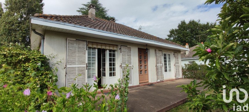 Vente Maison 107m² 5 Pièces à Saint-Pardoux (63440) - Iad France