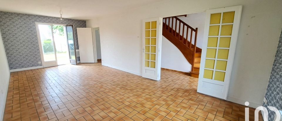 House 7 rooms of 110 m² in Brou (28160)