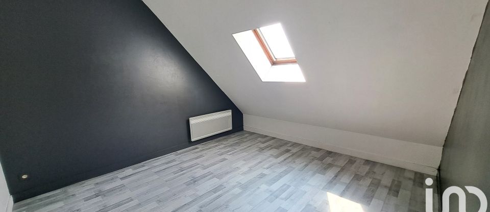 Maison 7 pièces de 110 m² à Brou (28160)