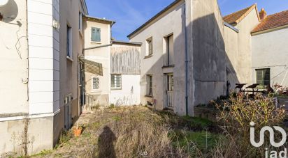 House 7 rooms of 350 m² in Flins-sur-Seine (78410)