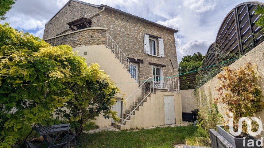 Maison 4 pièces de 95 m² à Bouafle (78410)