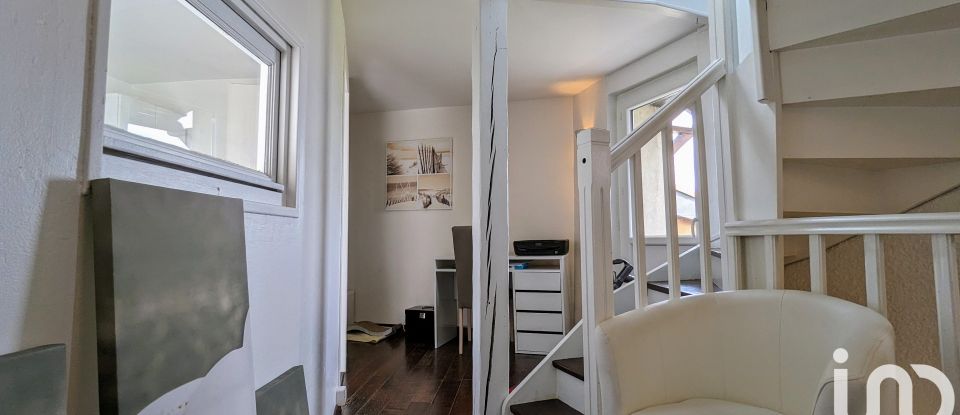 Maison 4 pièces de 95 m² à Bouafle (78410)