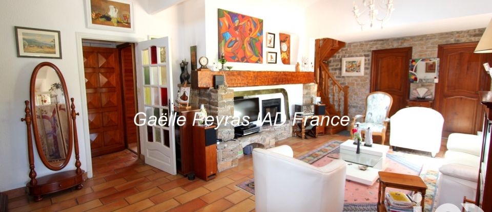 House 5 rooms of 142 m² in Sanary-sur-Mer (83110)