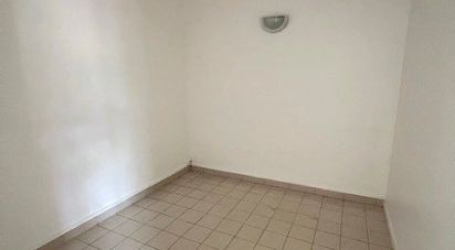 Apartment 2 rooms of 50 m² in Le Gosier (97190)