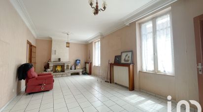 Traditional house 4 rooms of 90 m² in Nantes (44300)