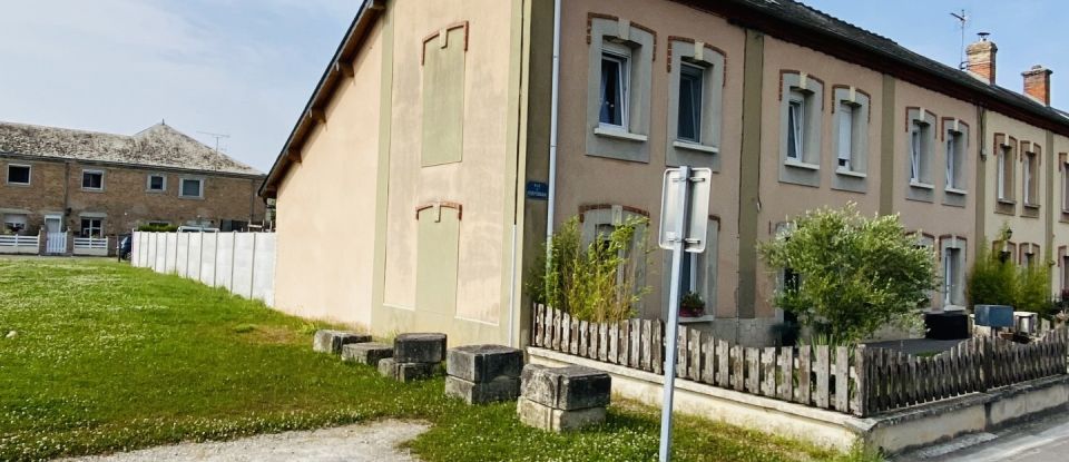 Village house 5 rooms of 121 m² in Neuflize (08300)