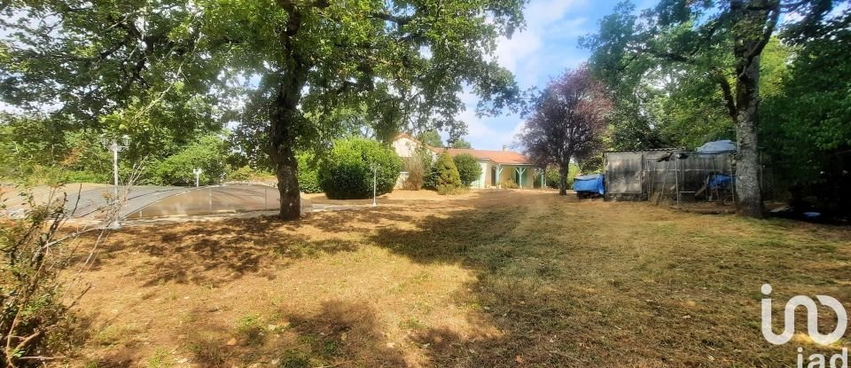 Maison 6 pièces de 134 m² à Livernon (46320)