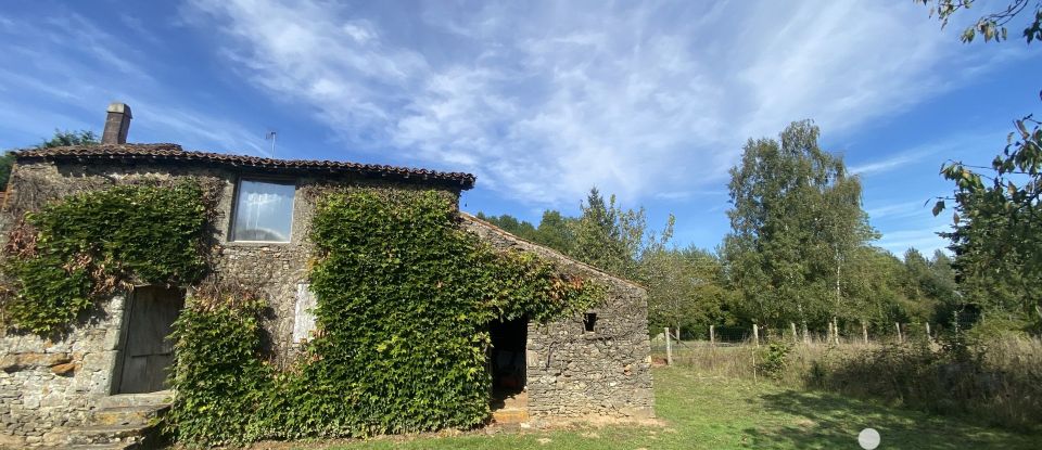 Country home 5 rooms of 162 m² in Saint-Pardoux (79310)