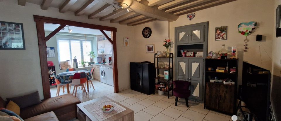 Traditional house 5 rooms of 65 m² in Mortrée (61570)