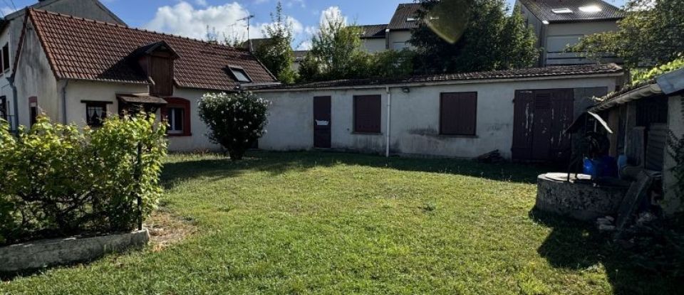 House 2 rooms of 36 m² in Saint-Germain-du-Puy (18390)