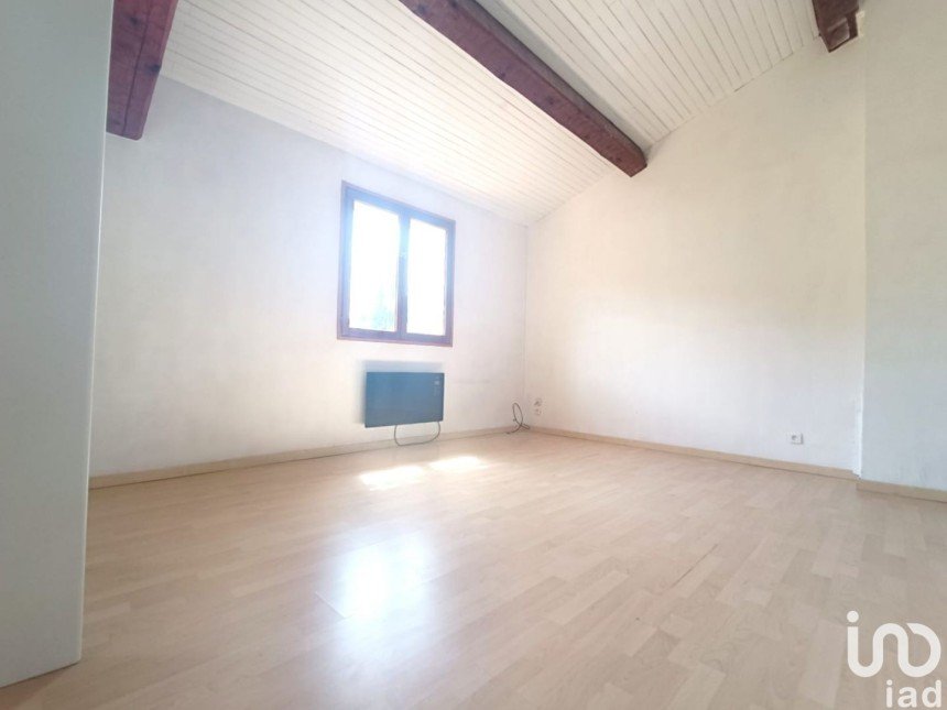 Vente Maison 112m² 5 Pièces à Solliès-Toucas (83210) - Iad France