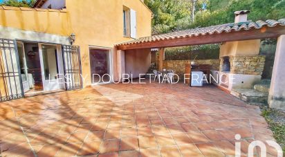 Traditional house 9 rooms of 300 m² in Le Beausset (83330)